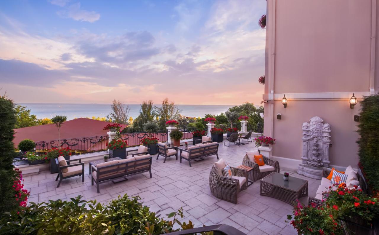 Mula Hotel Istanbul Exterior foto The Terrace at the Hotel